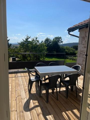 Gite Authentique Au Coeur De Blavozy Avec Piscine Privee, Jacuzzi Et Terrain De Petanque Exterior photo
